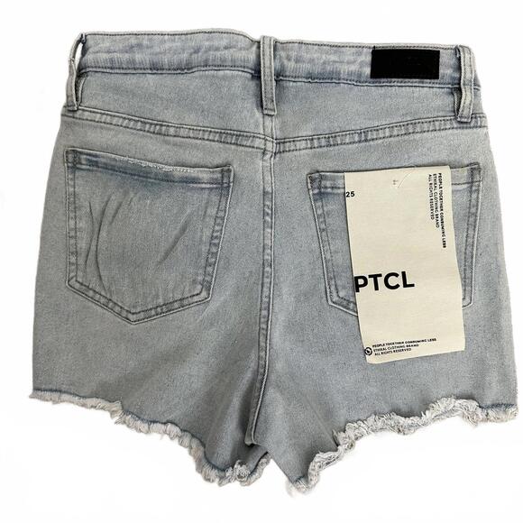 PTCL Sydne Ripped High Waist Stretch Denim Shorts Light Wash NWT Size 25 - Picture 3 of 8
